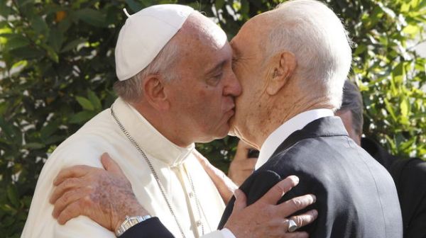 Papa-Francisco-Israel-Simon-Peres_TINIMA20140608_0258_5